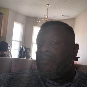 Meet your Posher, Lawrence